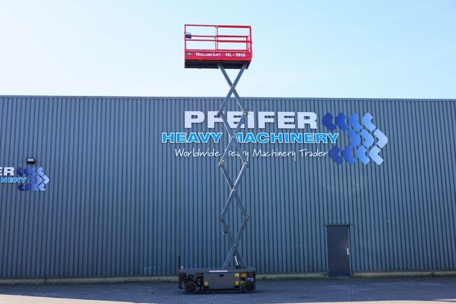 Holland Lift Ecostar HL-7810 Electric, 10m Working Height, 450k - Scissor lift: picture 3 Holland Lift Ecostar HL-7810 Electric, 10m Working Height, 450k - Scissor lift: picture 3