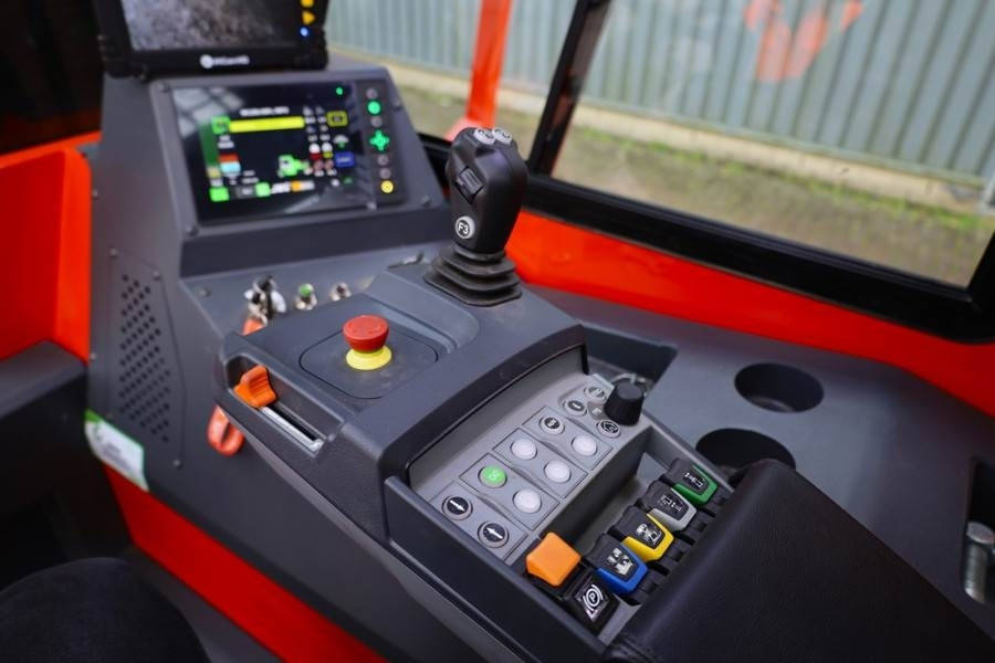 JMG MC250.09FL Valid inspection, *Guarantee! Fully Ele - Diesel forklift: picture 5 JMG MC250.09FL Valid inspection, *Guarantee! Fully Ele - Diesel forklift: picture 5