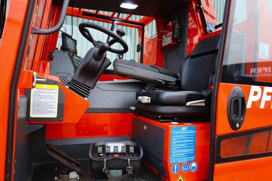 JMG MC250.09FL Valid inspection, *Guarantee! Fully Ele - Diesel forklift: picture 4 JMG MC250.09FL Valid inspection, *Guarantee! Fully Ele - Diesel forklift: picture 4