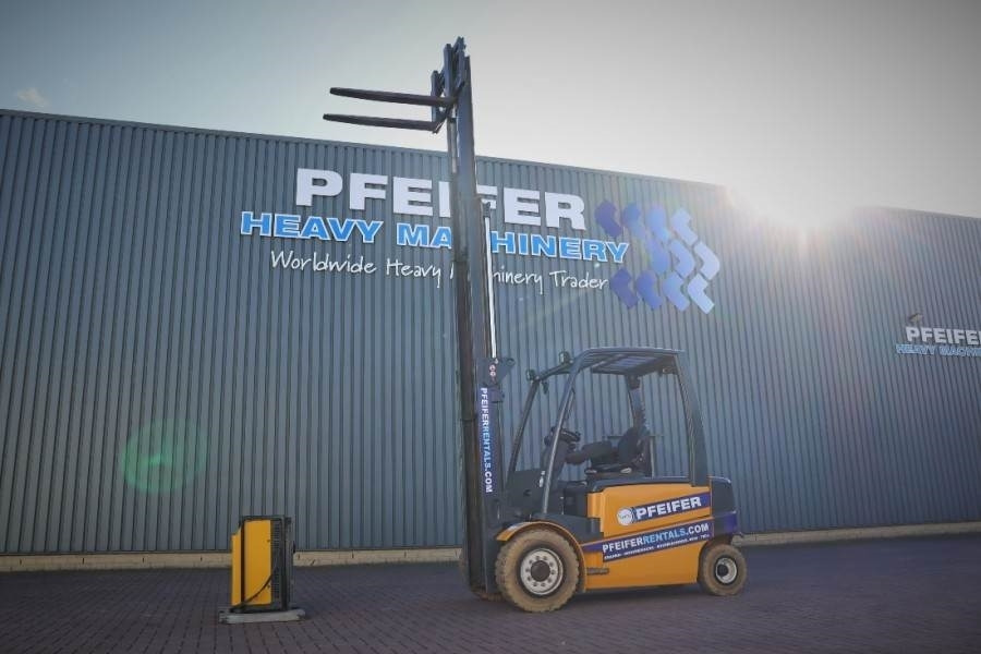 Jungheinrich EFG535 Electric, Lifting Height 4700mm, Freelift 1 - Diesel forklift: picture 3 Jungheinrich EFG535 Electric, Lifting Height 4700mm, Freelift 1 - Diesel forklift: picture 3