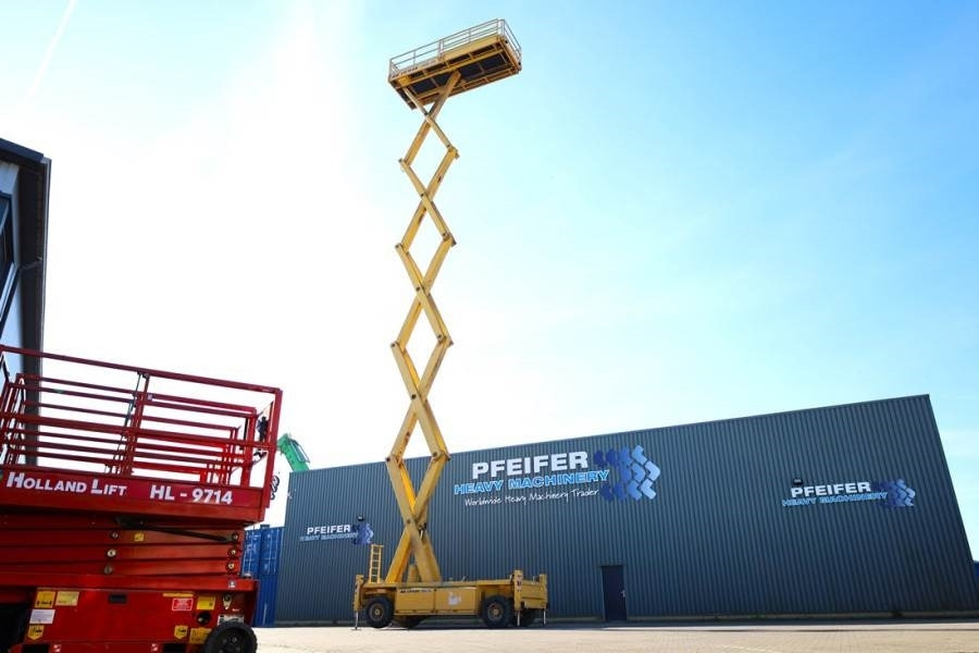 Liftlux SL260-25D4WD Diesel, 4x4 Drive, 9.80m Hydraulic De - Scissor lift: picture 3 Liftlux SL260-25D4WD Diesel, 4x4 Drive, 9.80m Hydraulic De - Scissor lift: picture 3