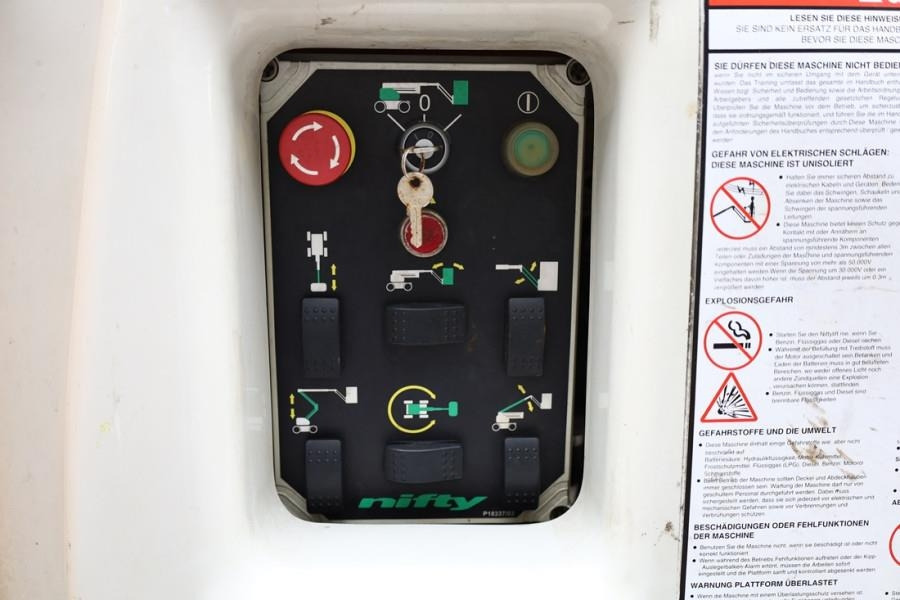 Niftylift HR17NE Electric, 17m Working Height, 9.7m Reach, 2 - Articulated boom: picture 4 Niftylift HR17NE Electric, 17m Working Height, 9.7m Reach, 2 - Articulated boom: picture 4
