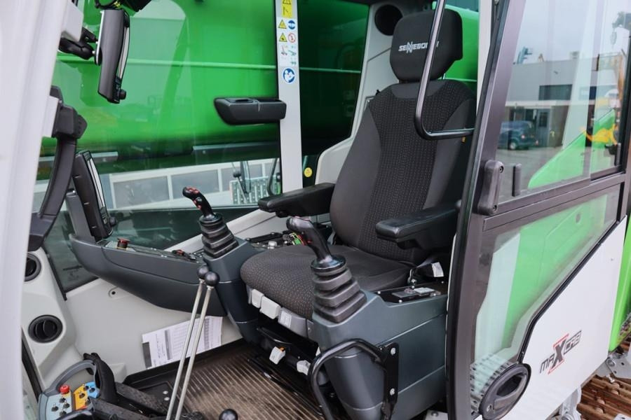 Sennebogen 683E Valid inspection, *Guarantee! 80tons, 42m Mai - Crawler crane: picture 4 Sennebogen 683E Valid inspection, *Guarantee! 80tons, 42m Mai - Crawler crane: picture 4