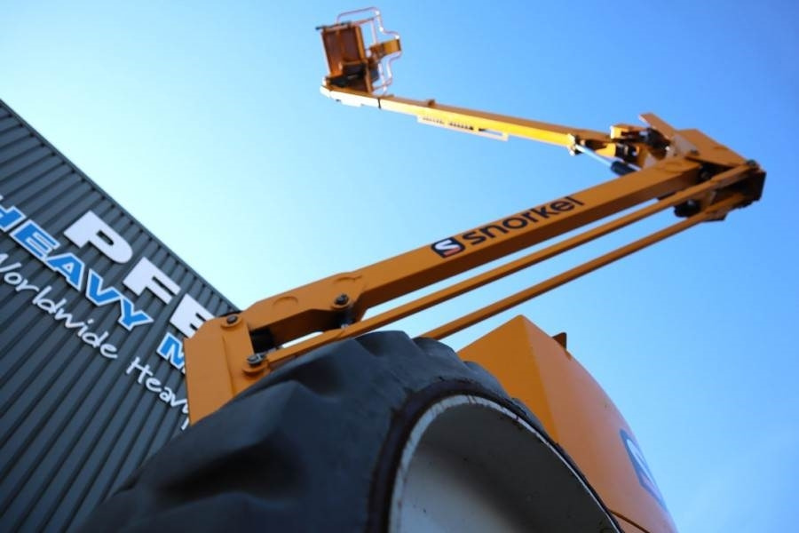 Articulated boom Snorkel A38E Electric, 13.5m Working Height, 6.1m Reach, 2: picture 9 Articulated boom Snorkel A38E Electric, 13.5m Working Height, 6.1m Reach, 2: picture 9