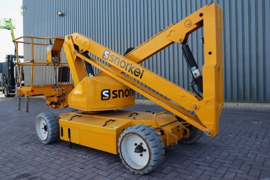 Articulated boom Snorkel A38E Electric, 13.5m Working Height, 6.1m Reach, 2: picture 8 Articulated boom Snorkel A38E Electric, 13.5m Working Height, 6.1m Reach, 2: picture 8