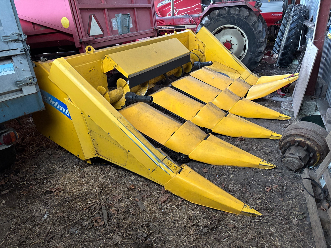 New Holland MR575W - Attachment for Agricultural machinery: picture 1 New Holland MR575W - Attachment for Agricultural machinery: picture 1