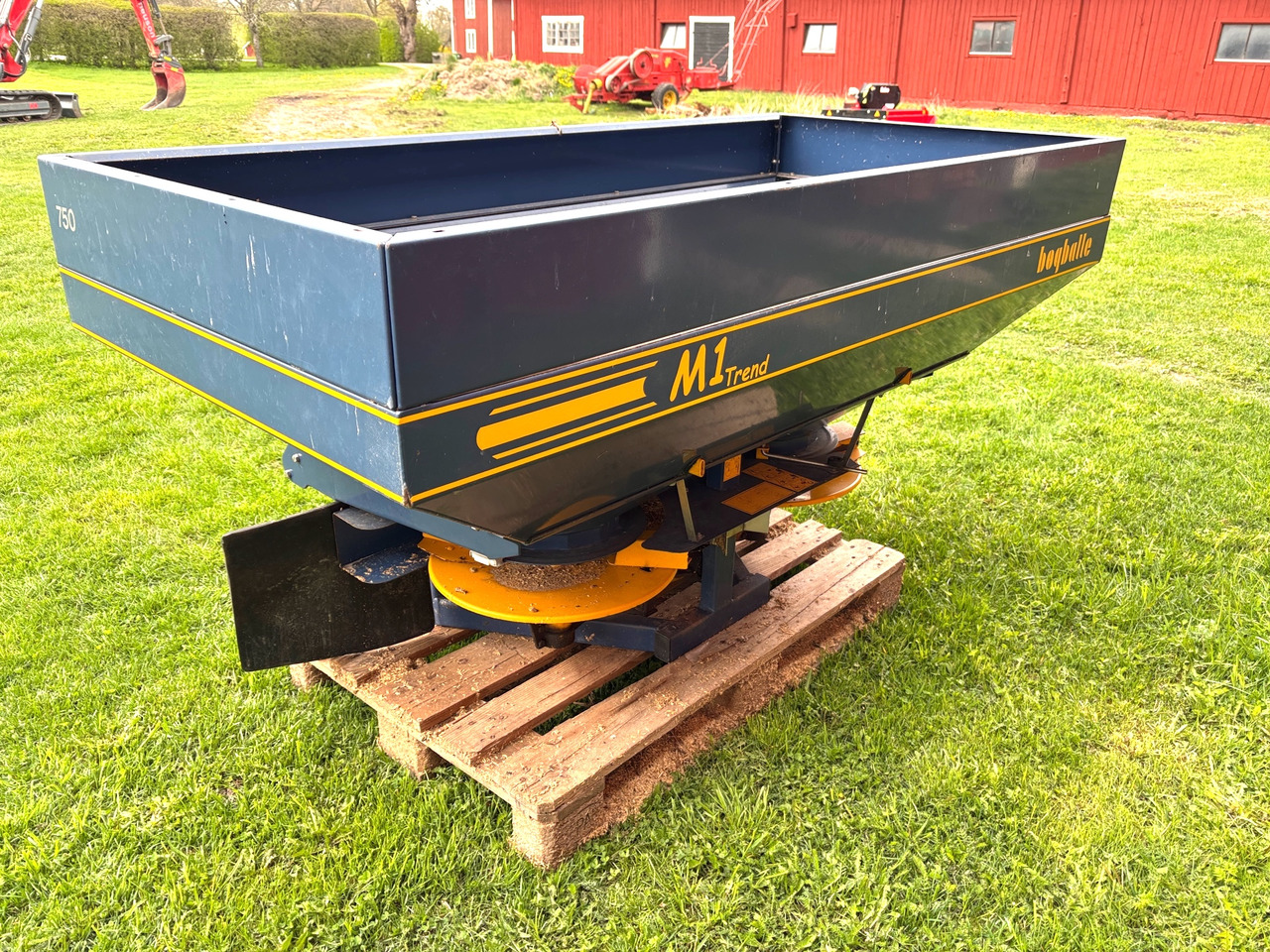 Bogballe 750 M1 Trend - Fertilizer spreader: picture 1 Bogballe 750 M1 Trend - Fertilizer spreader: picture 1