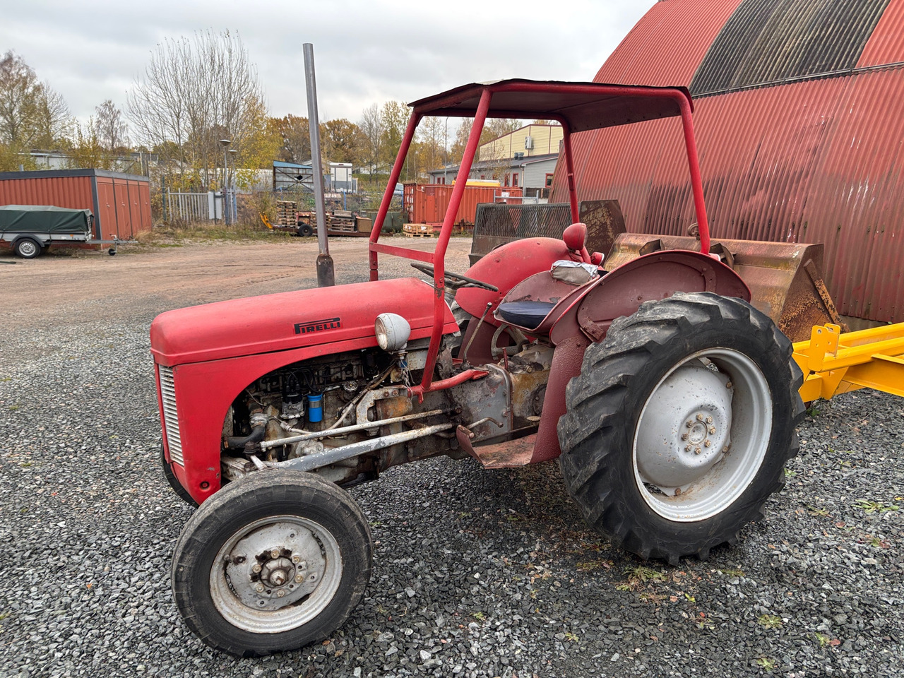 Ferguson TE/499662 - Farm tractor: picture 1 Ferguson TE/499662 - Farm tractor: picture 1