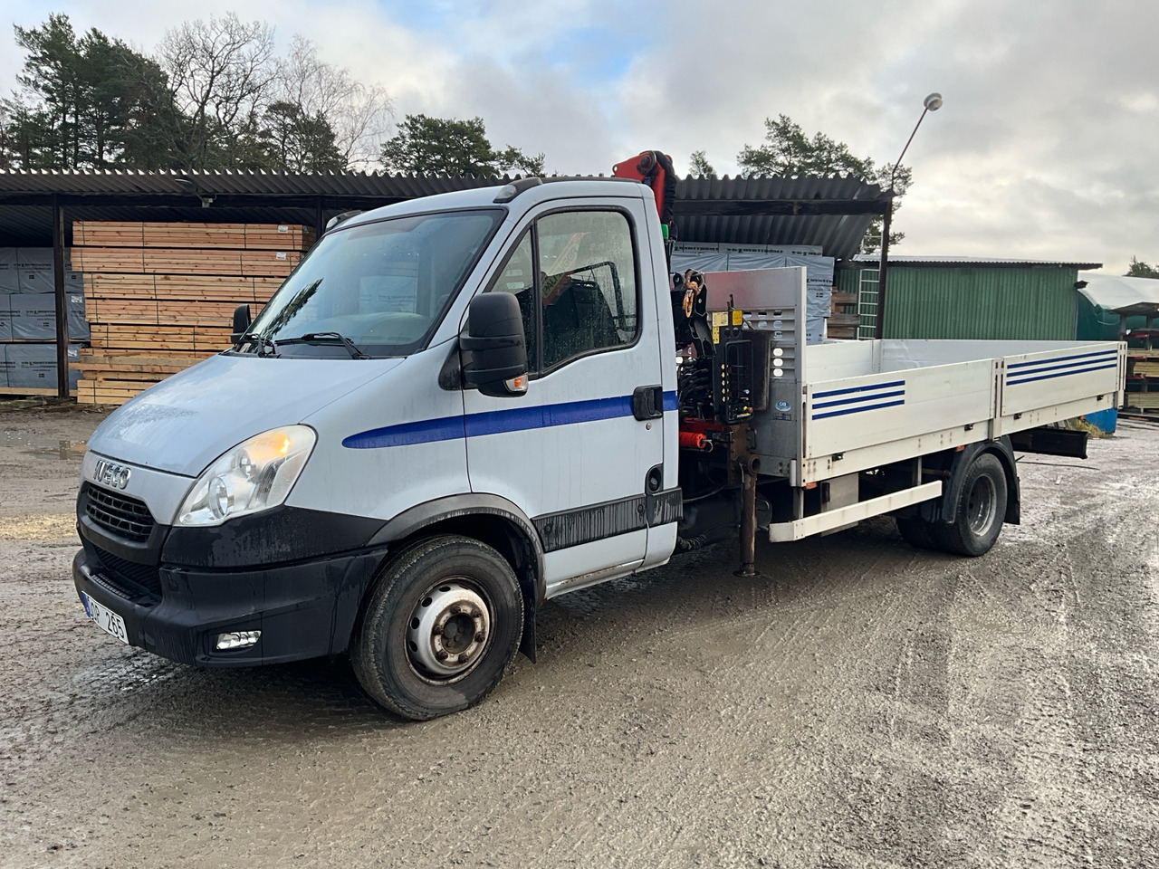 Iveco Daily 70C17 EEV - Crane truck: picture 1 Iveco Daily 70C17 EEV - Crane truck: picture 1