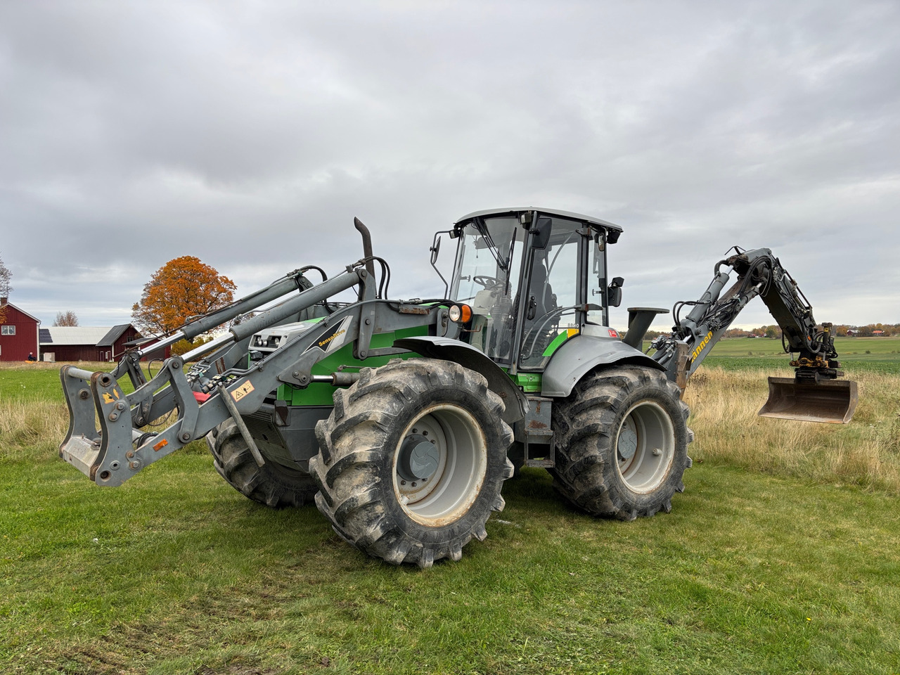 Lännen 8800 E - Backhoe loader: picture 1 Lännen 8800 E - Backhoe loader: picture 1