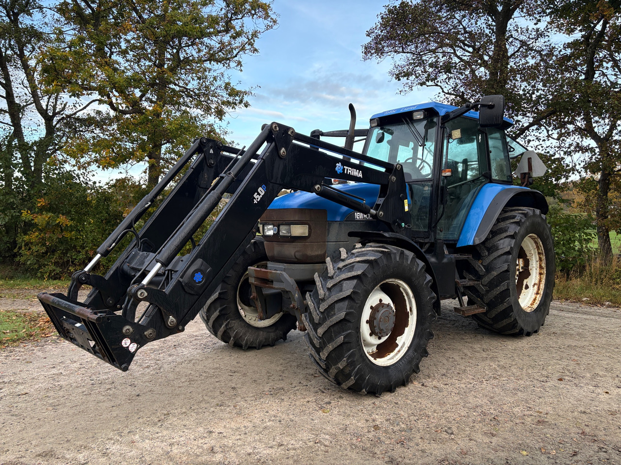 New Holland TM115 Turbo - Farm tractor: picture 1 New Holland TM115 Turbo - Farm tractor: picture 1