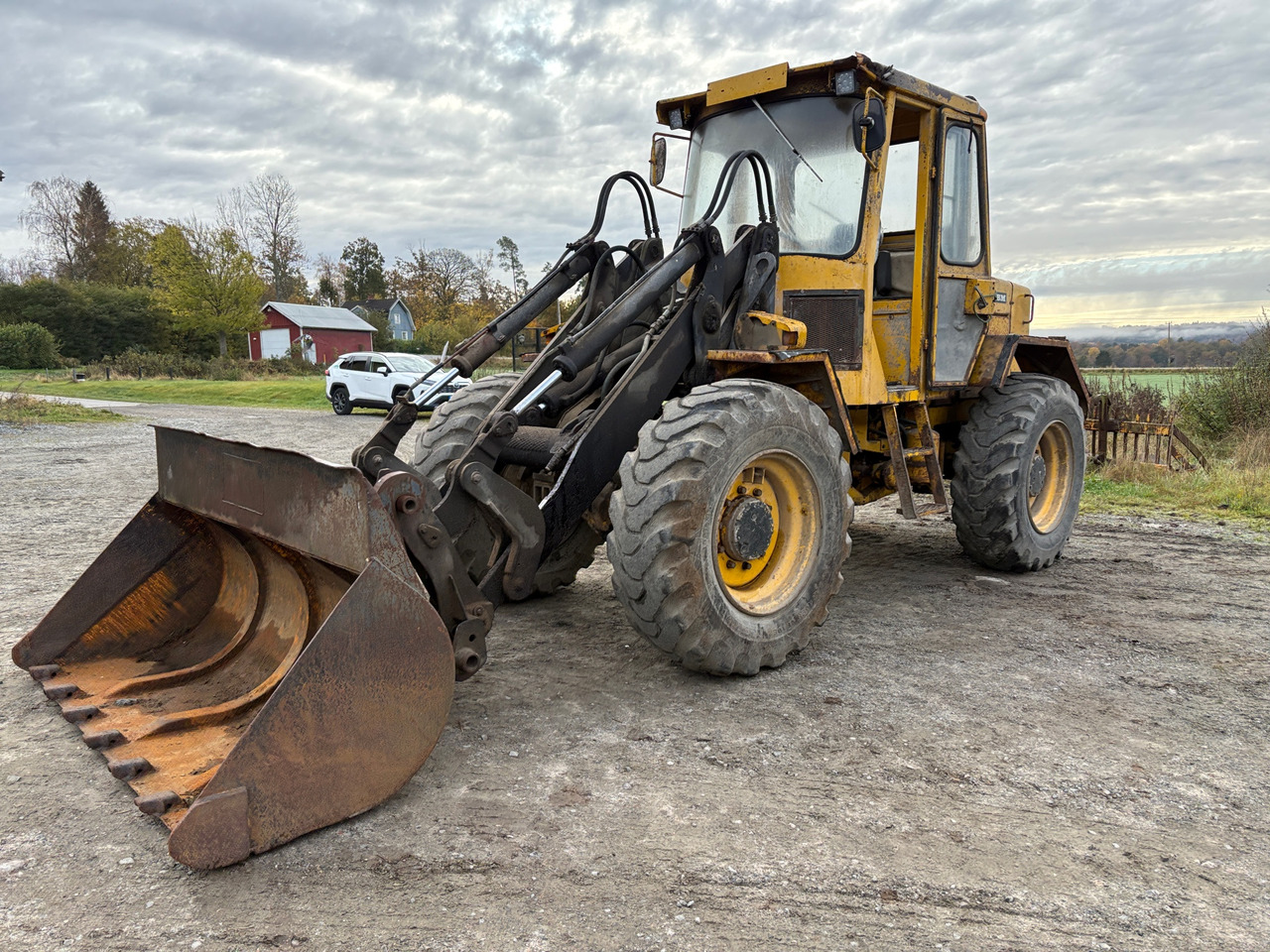 Volvo BM 4200 - Wheel loader: picture 1 Volvo BM 4200 - Wheel loader: picture 1