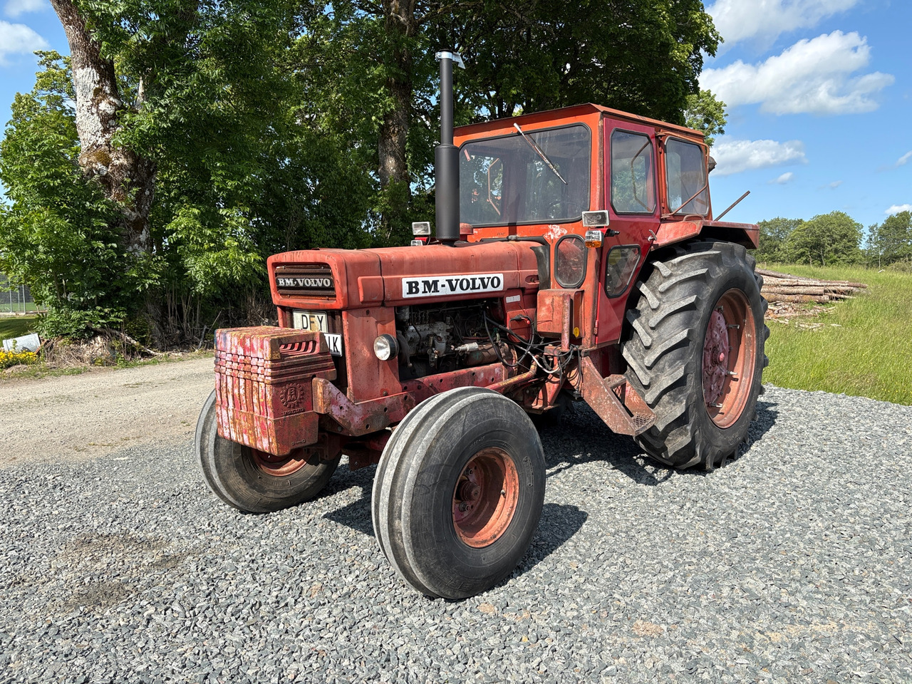 Volvo BM 800 - Farm tractor: picture 1 Volvo BM 800 - Farm tractor: picture 1