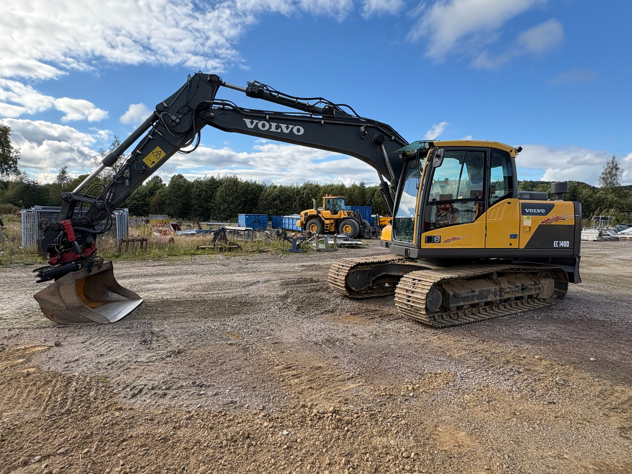 Volvo EC 140DL - Excavator: picture 1 Volvo EC 140DL - Excavator: picture 1