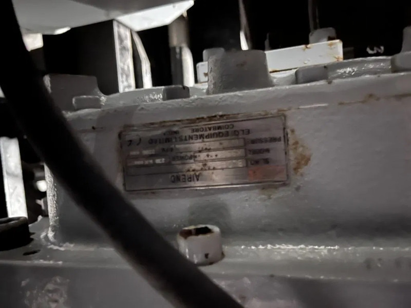 Cummins NTA 855 ELGI DT650-200 - Air compressor: picture 5 Cummins NTA 855 ELGI DT650-200 - Air compressor: picture 5