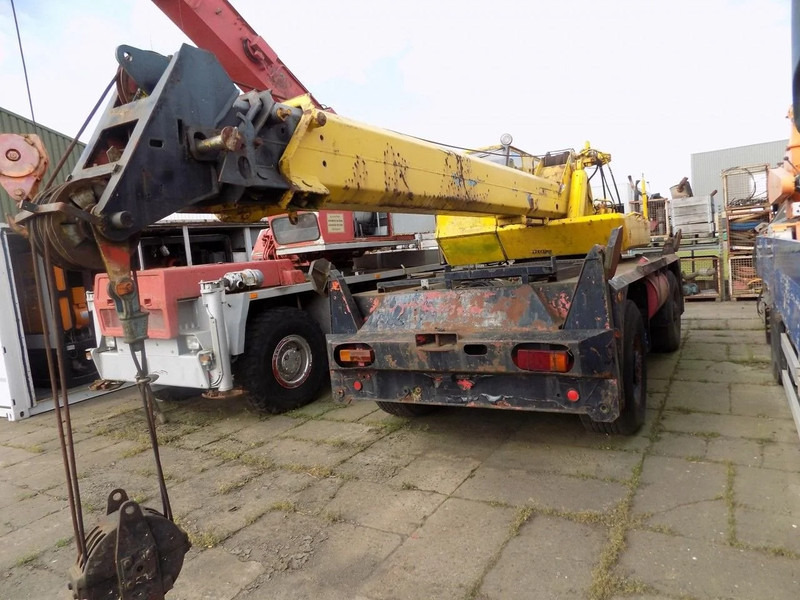 All terrain crane Gottwald Gottwald AMK35 telescopic crane: picture 12