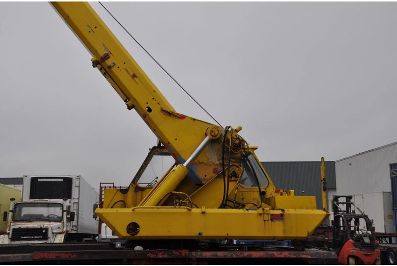 All terrain crane Gottwald Gottwald AMK35 telescopic crane: picture 5