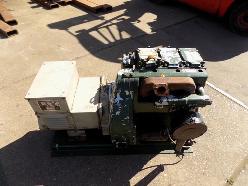 Generator set Lister aggregaat 3 cill. lister 25 kva met stamford dynamo keuze uit 2 stuks: picture 6