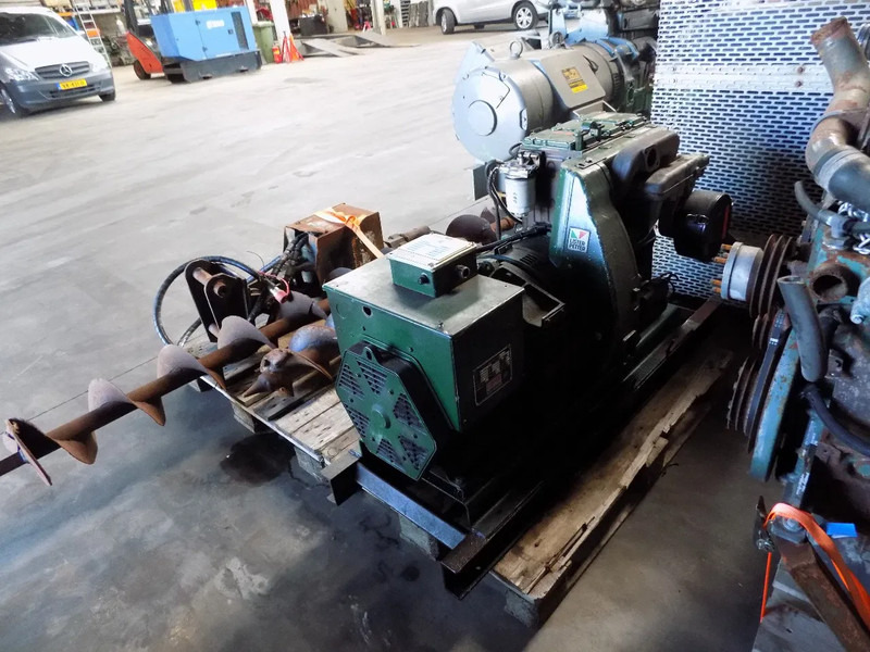 Generator set Lister aggregaat 3 cill. lister 25 kva met stamford dynamo keuze uit 2 stuks: picture 17