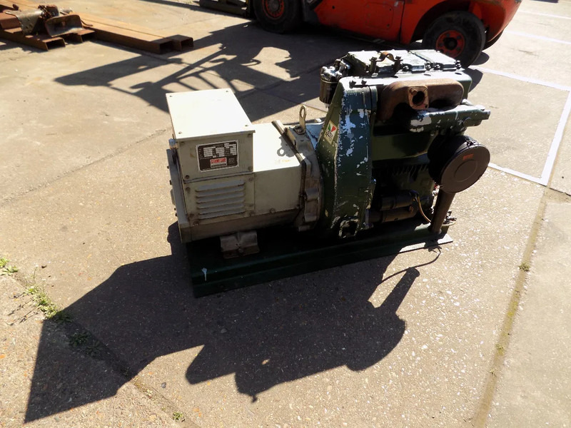 Generator set Lister aggregaat 3 cill. lister 25 kva met stamford dynamo keuze uit 2 stuks: picture 10
