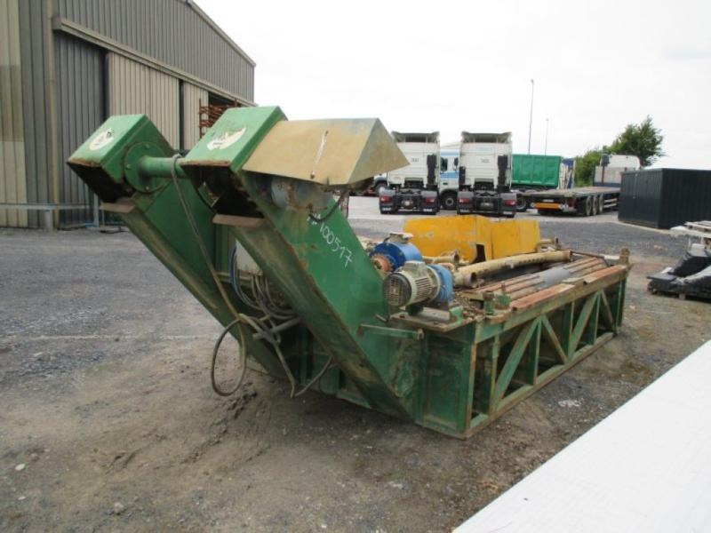 BANDENKUISER Banden- kuiser/ Lavage pneus - Wheel and tire package: picture 1 BANDENKUISER Banden- kuiser/ Lavage pneus - Wheel and tire package: picture 1