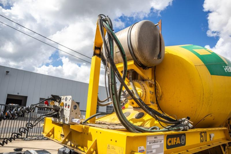 Cifa BETON MIXER/MALAXEUR/MISCHER 12M3 - STEERING AXLE - Concrete mixer semi-trailer: picture 5 Cifa BETON MIXER/MALAXEUR/MISCHER 12M3 - STEERING AXLE - Concrete mixer semi-trailer: picture 5