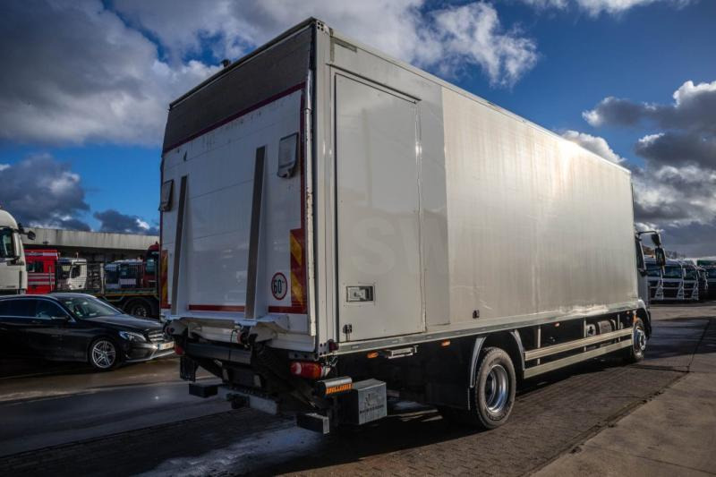 DAF LF 220(16t)+DHOLLANDIA - Box truck: picture 3 DAF LF 220(16t)+DHOLLANDIA - Box truck: picture 3