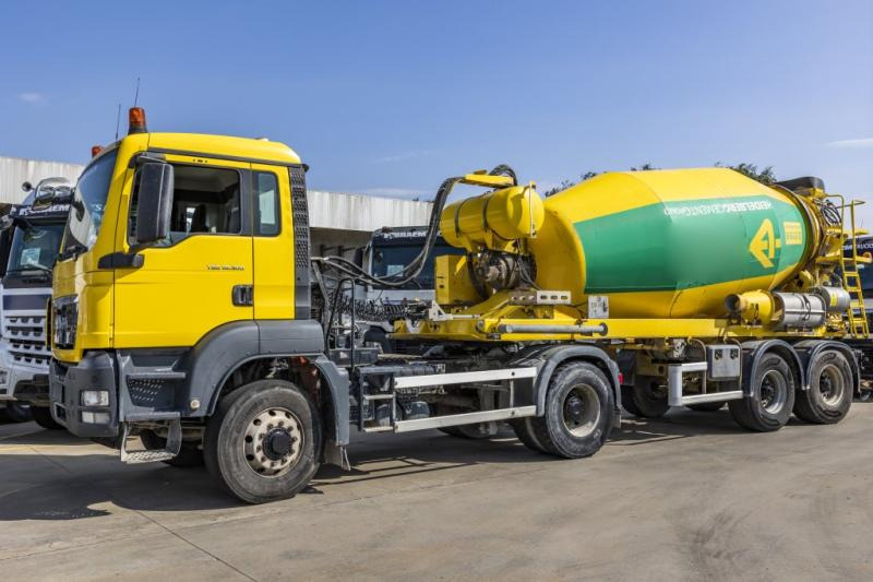 DE BUF BETON MIXER/MALAXEUR/MISCHER 10 M3 /GESTUURD/GELENKT/STEERING/DIR. - Concrete mixer semi-trailer: picture 2 DE BUF BETON MIXER/MALAXEUR/MISCHER 10 M3 /GESTUURD/GELENKT/STEERING/DIR. - Concrete mixer semi-trailer: picture 2