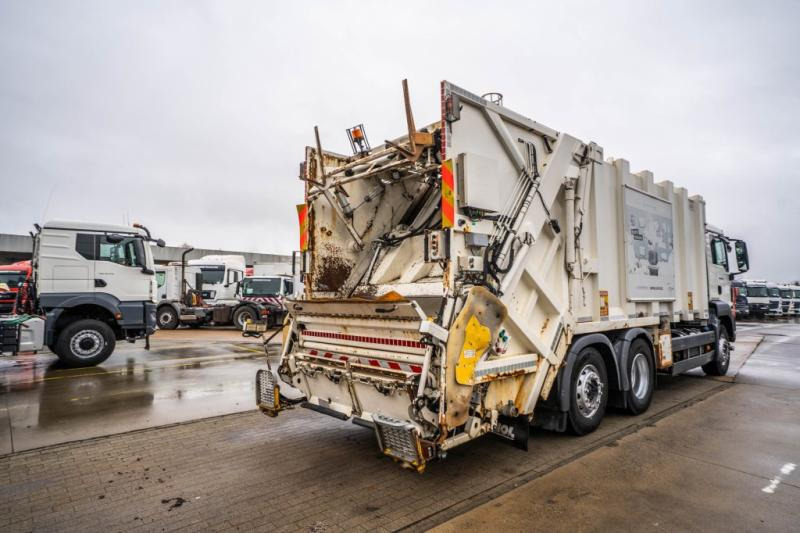 MAN TGS 26.320 BL - VDK PUSHER IIK - Garbage truck: picture 3 MAN TGS 26.320 BL - VDK PUSHER IIK - Garbage truck: picture 3