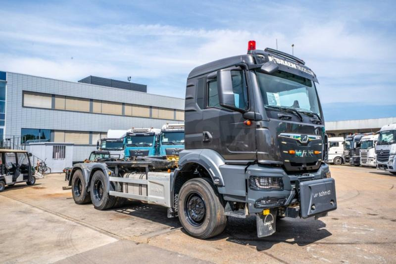 MAN TGS 33.470 BL - PALFINGER - Hook lift truck: picture 3 MAN TGS 33.470 BL - PALFINGER - Hook lift truck: picture 3