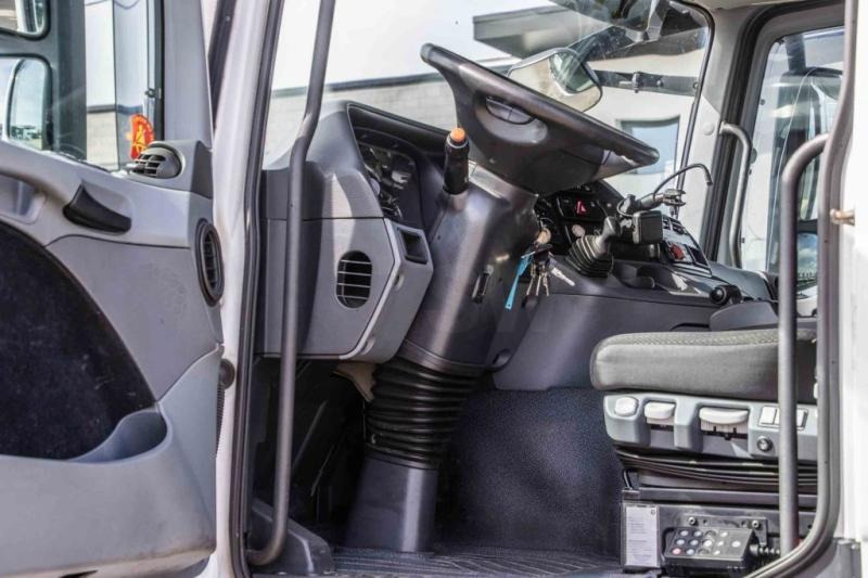 Mercedes ACTROS 2544-MP3+MAGYAR-INOX-18.200L+6COMP - Tank truck: picture 5 Mercedes ACTROS 2544-MP3+MAGYAR-INOX-18.200L+6COMP - Tank truck: picture 5