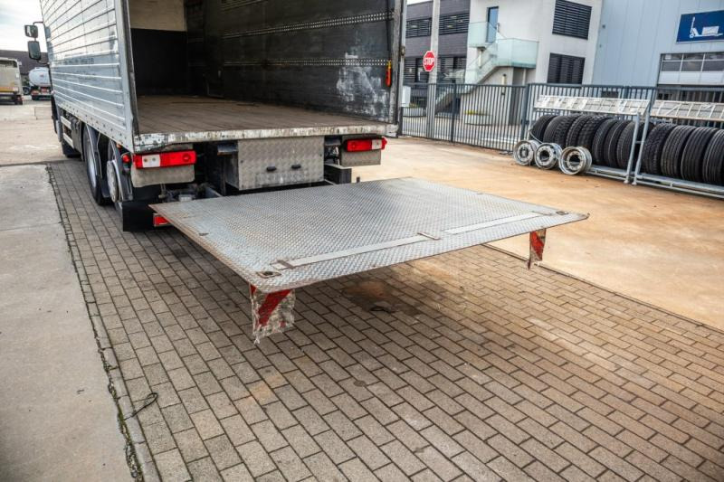 Box truck Renault PREMIUM 340 DXI-6X2: picture 6
