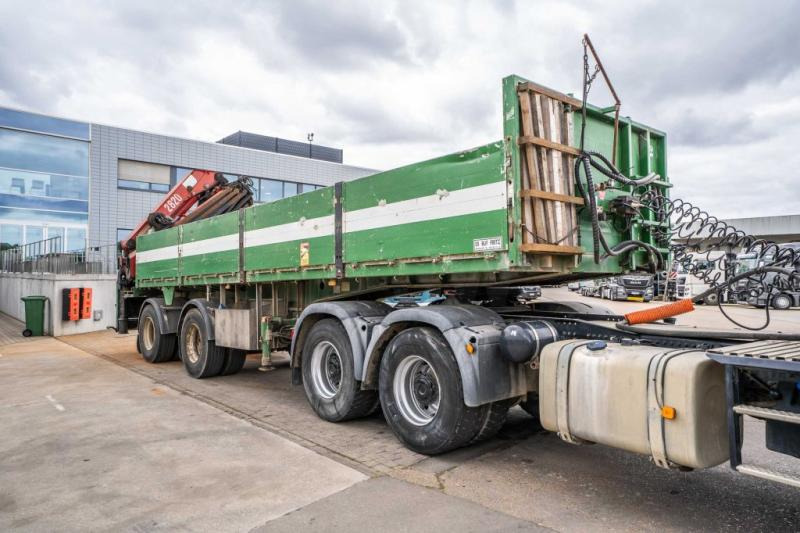 Royen CRANE/KRAAN HMF 2820 K6 - Dropside/ Flatbed semi-trailer: picture 2 Royen CRANE/KRAAN HMF 2820 K6 - Dropside/ Flatbed semi-trailer: picture 2