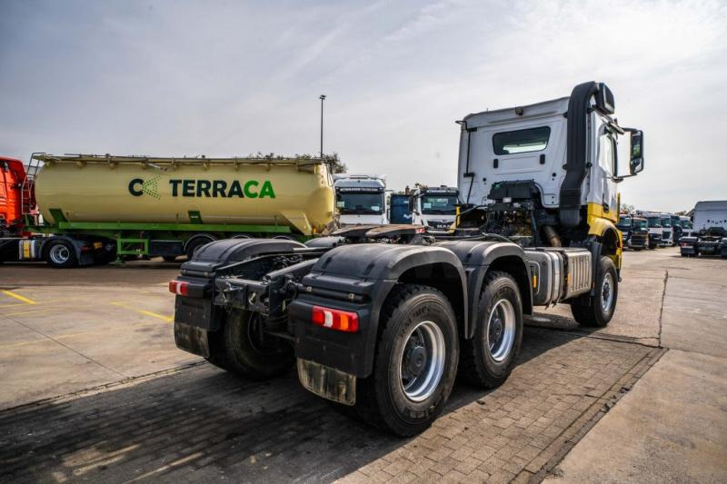 Mercedes AROCS 3345 AS - Tractor unit: picture 4 Mercedes AROCS 3345 AS - Tractor unit: picture 4