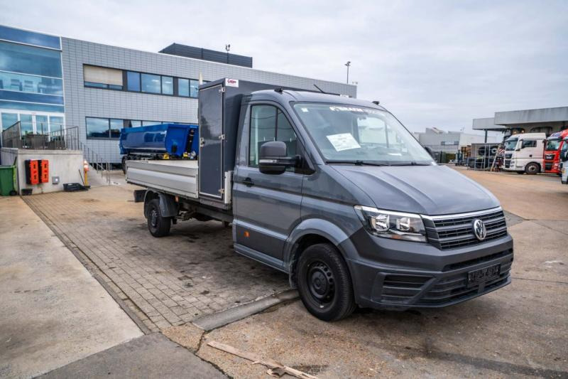 VW CRAFTER - Open body delivery van: picture 2 VW CRAFTER - Open body delivery van: picture 2