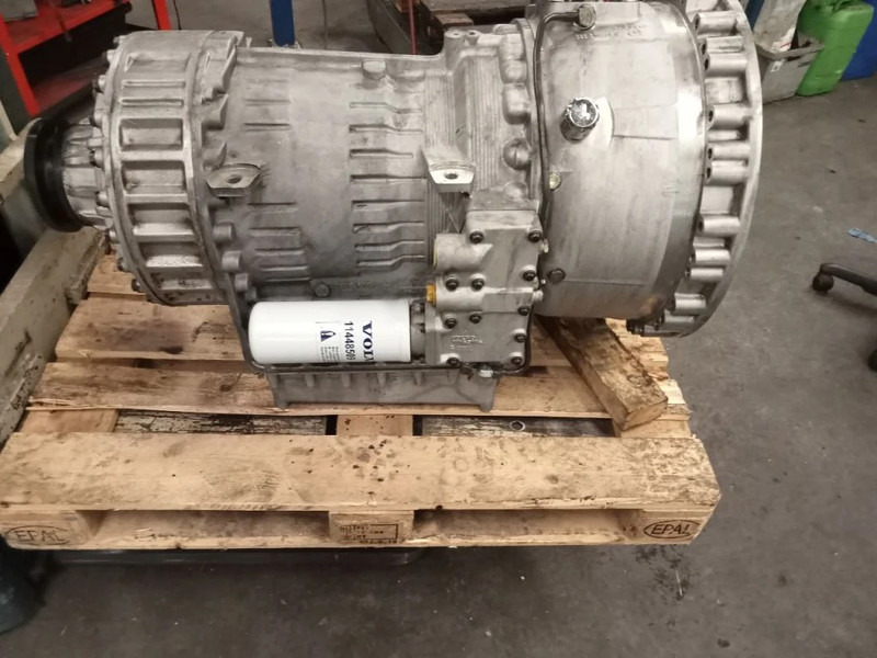 Volvo VT2006PT - Gearbox for Truck: picture 2 Volvo VT2006PT - Gearbox for Truck: picture 2