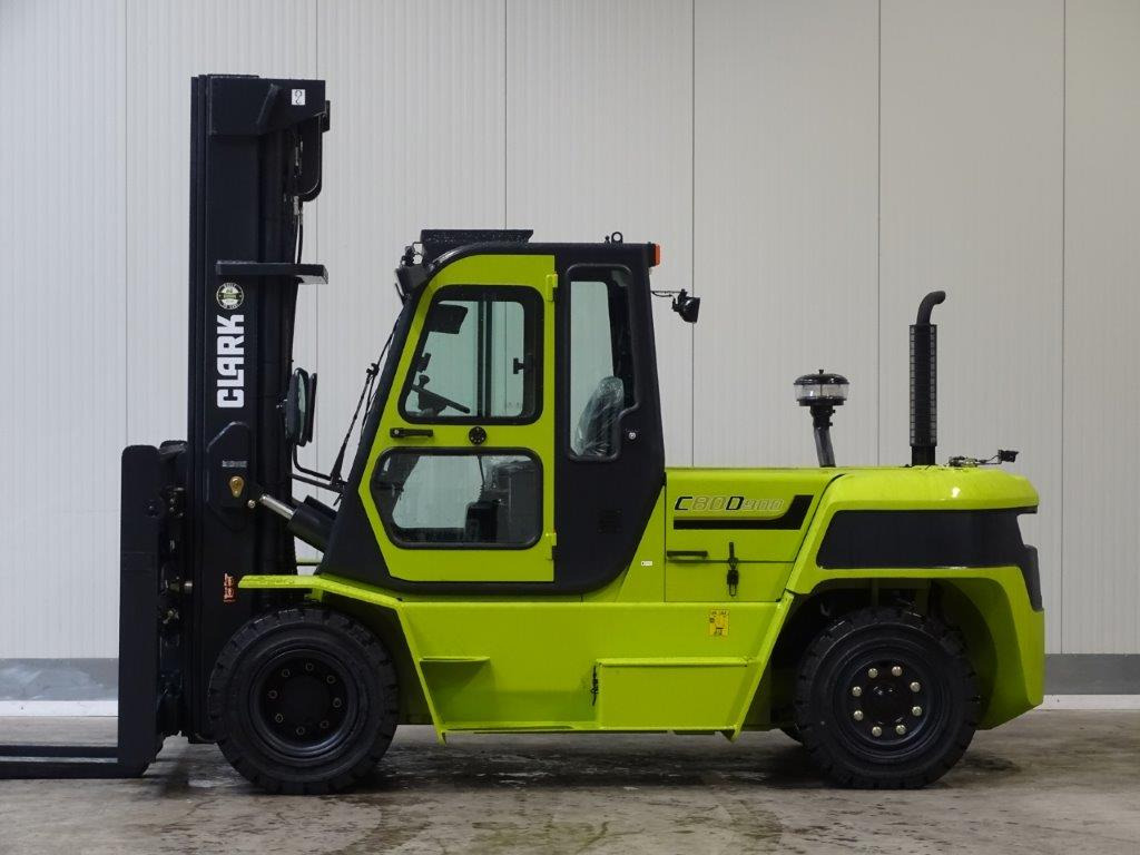 Clark C80D900 - TRIPLEX - DEMO - Diesel forklift: picture 3 Clark C80D900 - TRIPLEX - DEMO - Diesel forklift: picture 3