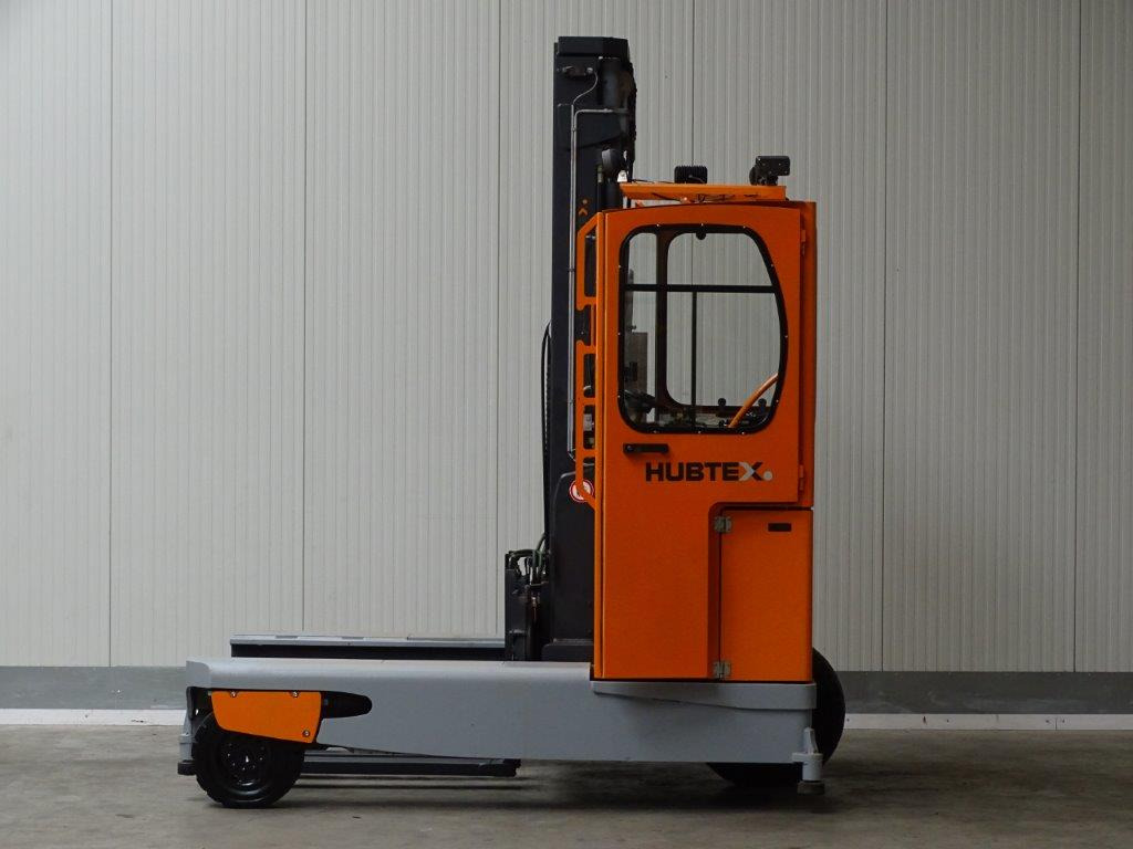 Hubtex DQ45-G - TRIPLEX - 4-way reach truck: picture 4 Hubtex DQ45-G - TRIPLEX - 4-way reach truck: picture 4