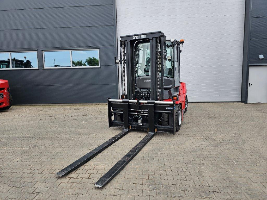 Kalmar DCG80-9 - Diesel forklift: picture 4 Kalmar DCG80-9 - Diesel forklift: picture 4