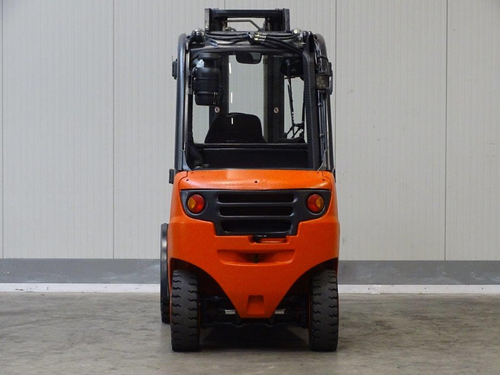 Linde H30D - TRIPLEX - Diesel forklift: picture 5 Linde H30D - TRIPLEX - Diesel forklift: picture 5