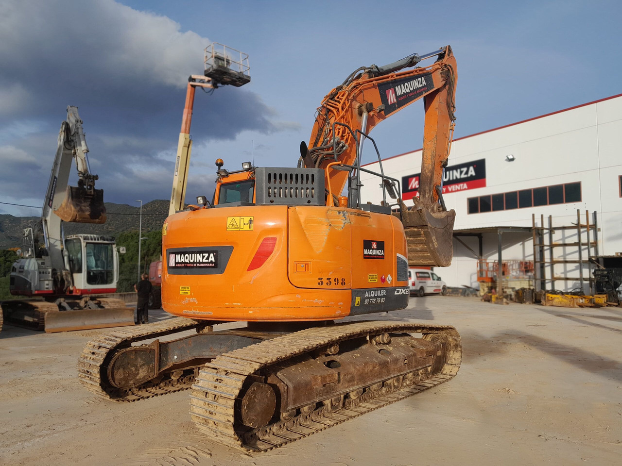 DOOSAN DX235LCR - Crawler excavator: picture 3 DOOSAN DX235LCR - Crawler excavator: picture 3