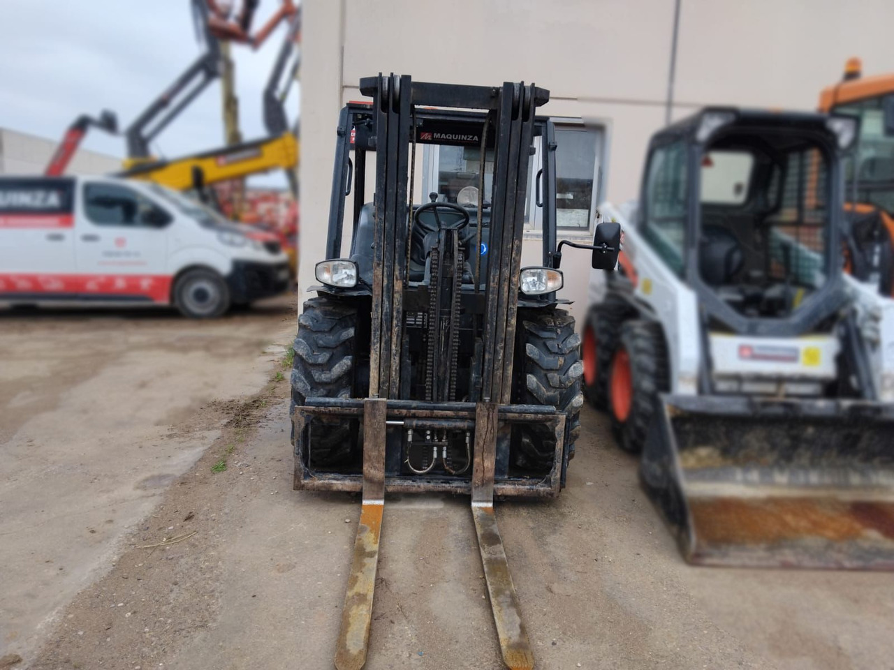 MANITOU MC18.4 D - Diesel forklift: picture 2 MANITOU MC18.4 D - Diesel forklift: picture 2