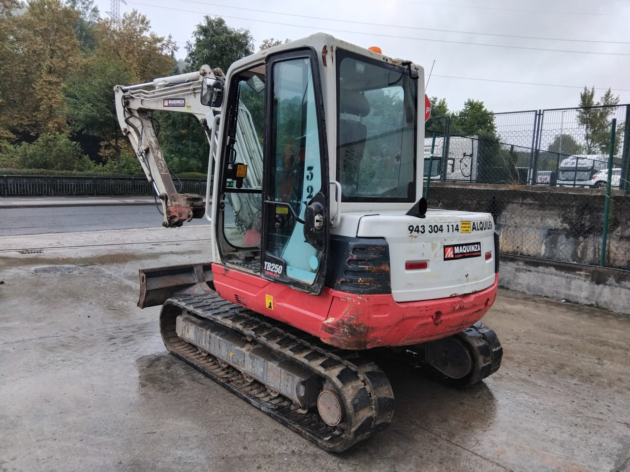 TAKEUCHI TB250 - Mini excavator: picture 3 TAKEUCHI TB250 - Mini excavator: picture 3