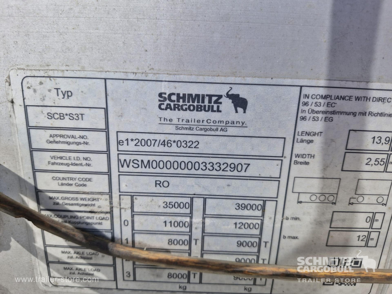 SCHMITZ Curtainsider Mega - Curtainsider semi-trailer: picture 4 SCHMITZ Curtainsider Mega - Curtainsider semi-trailer: picture 4