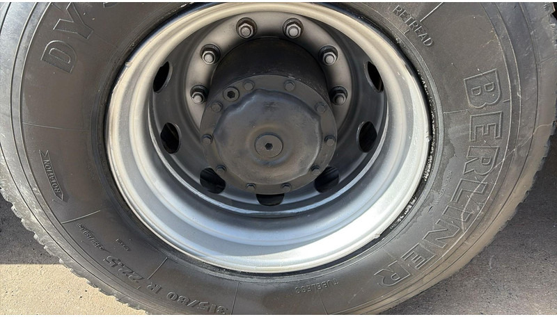 Tipper MAN 35.372 (MANUAL PUMP / 6 CYLINDER / BIG AXLE / STEEL SUSP.): picture 13 Tipper MAN 35.372 (MANUAL PUMP / 6 CYLINDER / BIG AXLE / STEEL SUSP.): picture 13