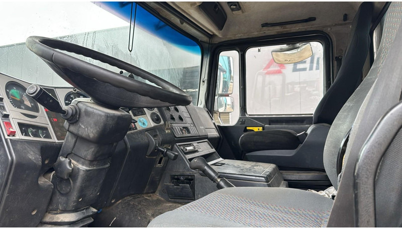 Tipper MAN 35.414 (6 CYLINDER / GOOD CONDITION / 8X4 / BIG AXLE / STEEL SUSP.): picture 12 Tipper MAN 35.414 (6 CYLINDER / GOOD CONDITION / 8X4 / BIG AXLE / STEEL SUSP.): picture 12