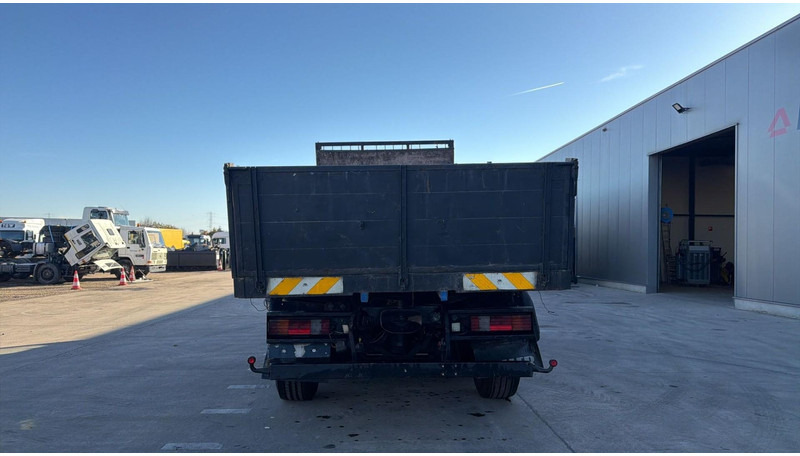 Mercedes-Benz ACTROS 2535 (EPS / BENNE / TIPPER / 8 ROUES / 3 PEDALES) - Tipper: picture 5 Mercedes-Benz ACTROS 2535 (EPS / BENNE / TIPPER / 8 ROUES / 3 PEDALES) - Tipper: picture 5
