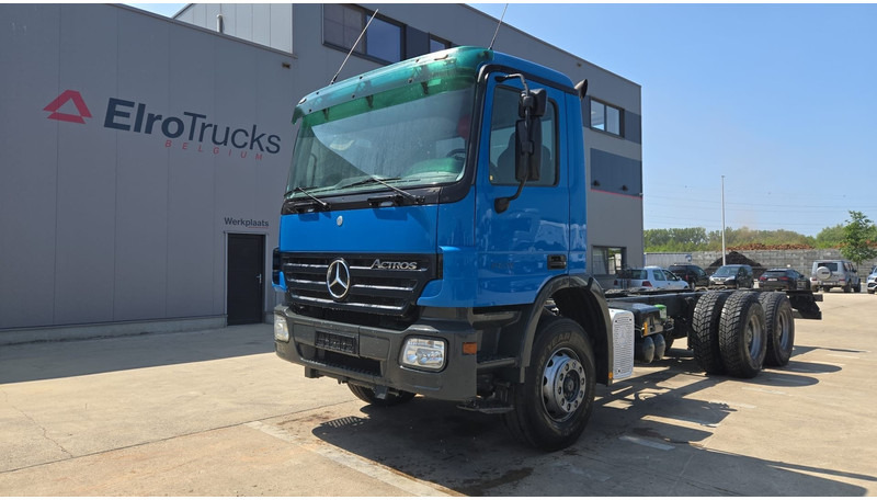 Mercedes-Benz Actros 2636 (MP2 / LAMES / STEEL SUSP. / BOITE MANUELLE / RETARDER !! / TRES PROPRE) - Cab chassis truck: picture 1 Mercedes-Benz Actros 2636 (MP2 / LAMES / STEEL SUSP. / BOITE MANUELLE / RETARDER !! / TRES PROPRE) - Cab chassis truck: picture 1