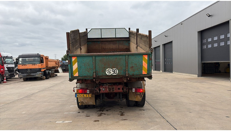 Tipper Renault G 300 Manager (LAMES / STEEL SUSP. / GRAND PONT / POMPE MANUELLE): picture 6