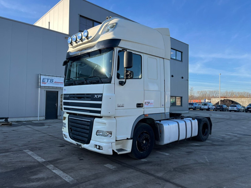 DAF 105 XF 460 Super Space Cab (MANUAL GEARBOX / BOITE MANUELLE) - Tractor unit: picture 1 DAF 105 XF 460 Super Space Cab (MANUAL GEARBOX / BOITE MANUELLE) - Tractor unit: picture 1